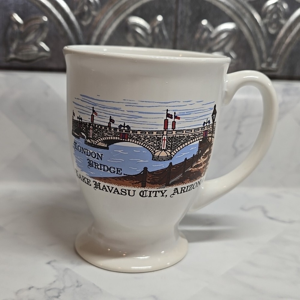VTG London Bridge - Lake Havasu City, Arizona Souvenir Footed Coffee Mug 8 Oz